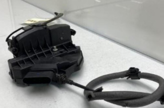 Serrure avant droit FORD FOCUS 3