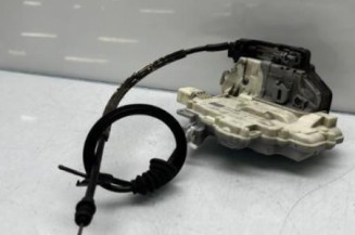 Serrure avant droit VOLKSWAGEN PASSAT 6