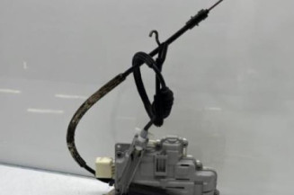 Serrure avant droit VOLKSWAGEN PASSAT 6