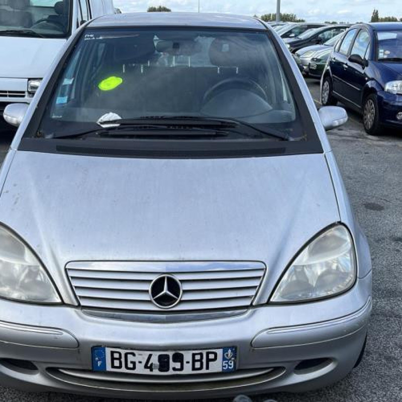Feu arriere principal droit (feux) MERCEDES CLASSE A 168 Photo n°4