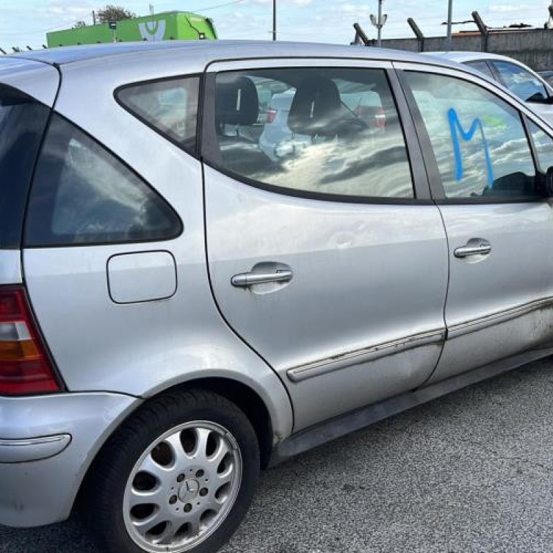 Feu arriere principal droit (feux) MERCEDES CLASSE A 168 Photo n°7