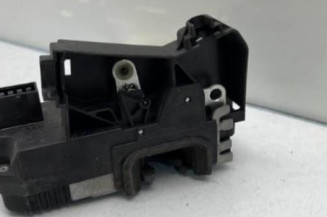 Serrure avant gauche OPEL CORSA C