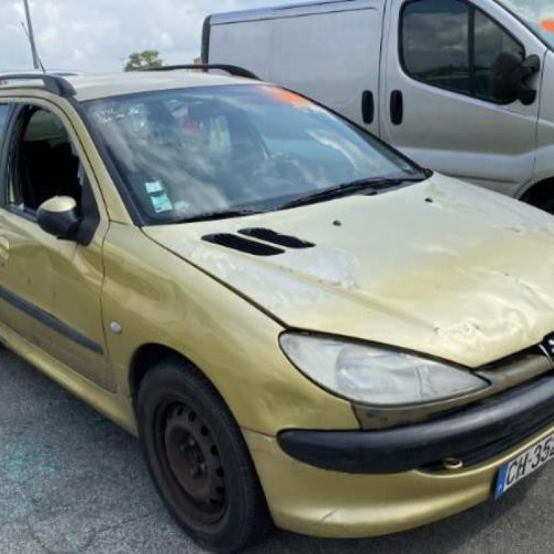 Air bag conducteur PEUGEOT 206 Photo n°6