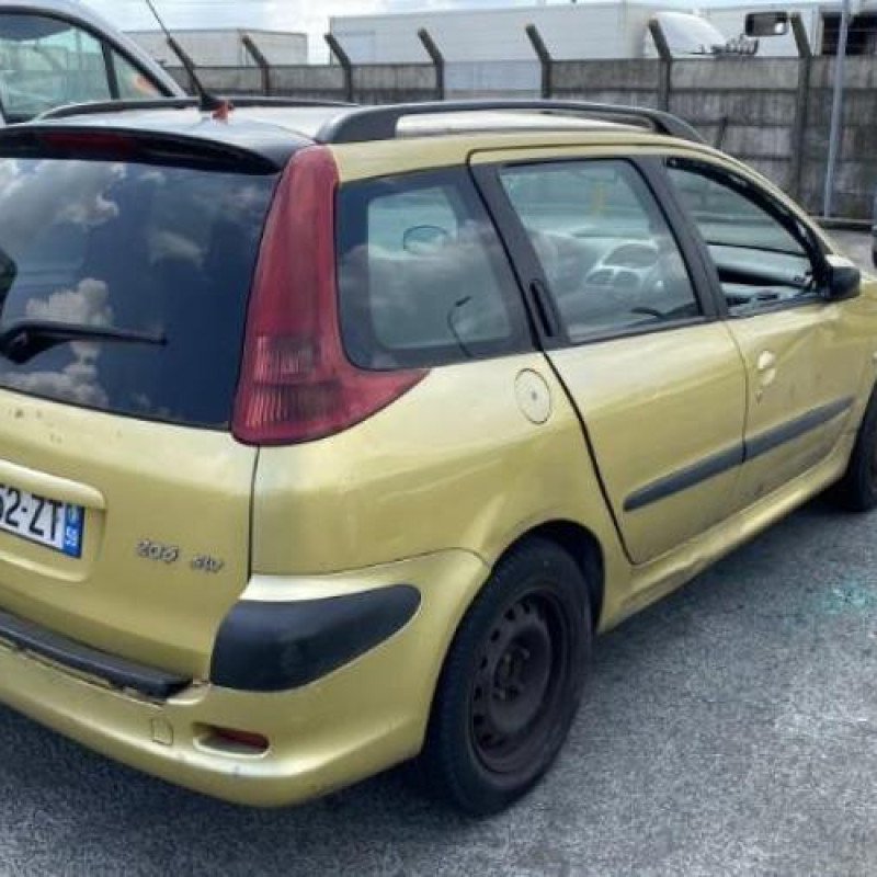 Air bag conducteur PEUGEOT 206 Photo n°7