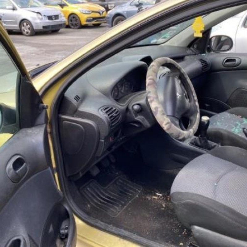 Air bag conducteur PEUGEOT 206 Photo n°13
