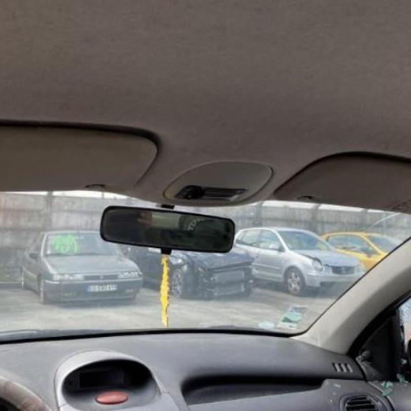 Air bag conducteur PEUGEOT 206 Photo n°17
