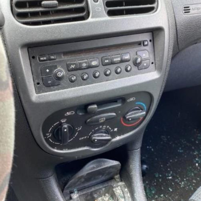 Air bag conducteur PEUGEOT 206 Photo n°19