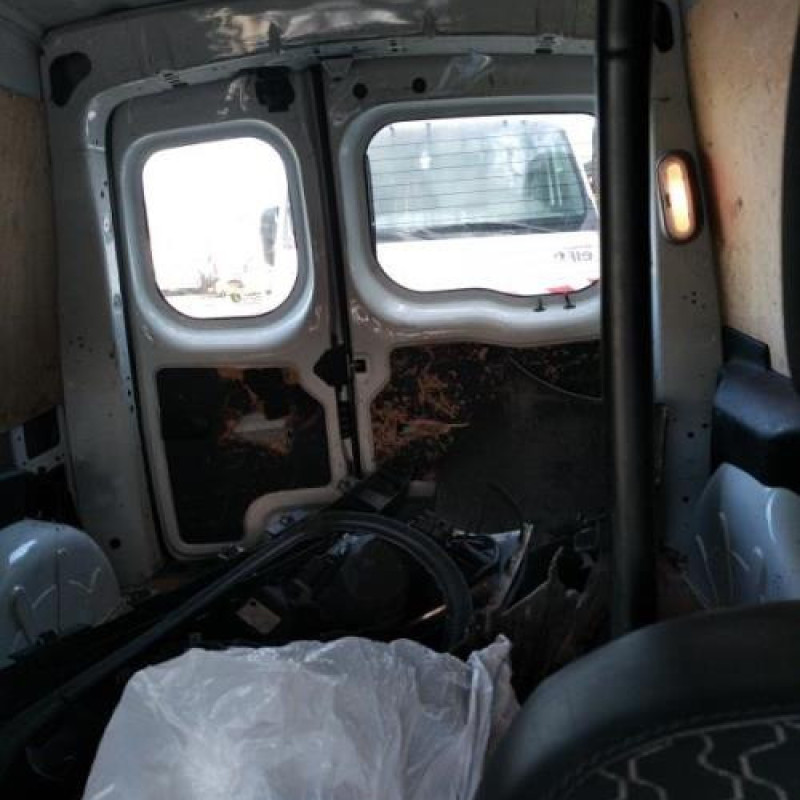 Air bag conducteur RENAULT KANGOO 2 Photo n°13