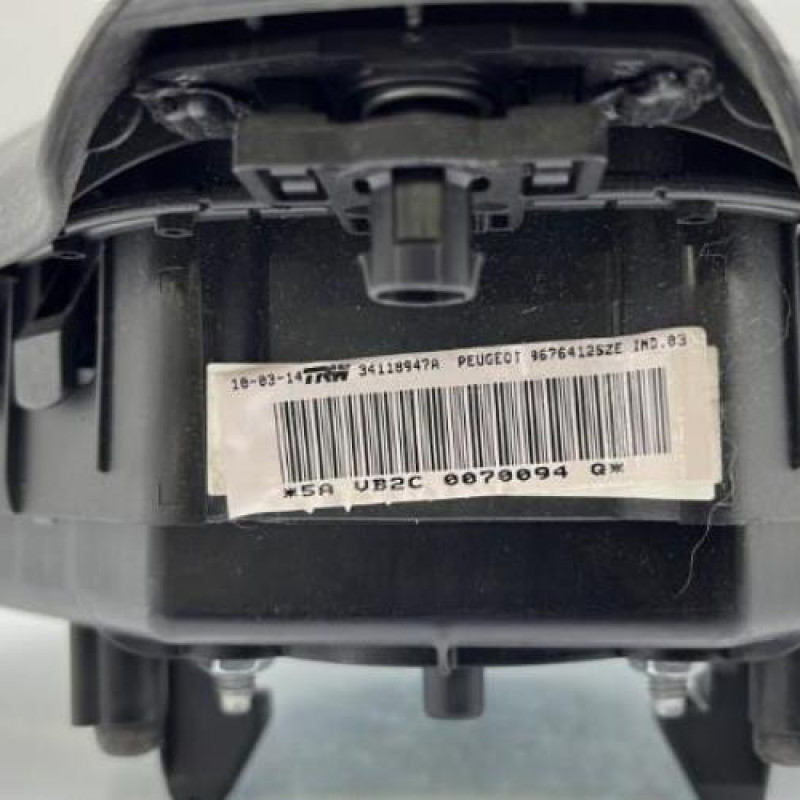 Air bag conducteur PEUGEOT 5008 1 Photo n°5
