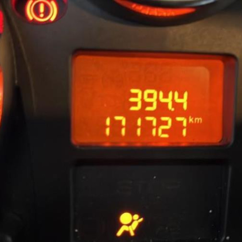 Compteur PEUGEOT 207 Photo n°14