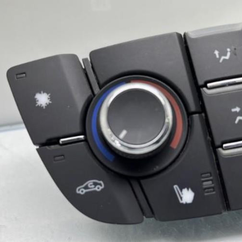 Commande chauffage OPEL ASTRA J Photo n°3