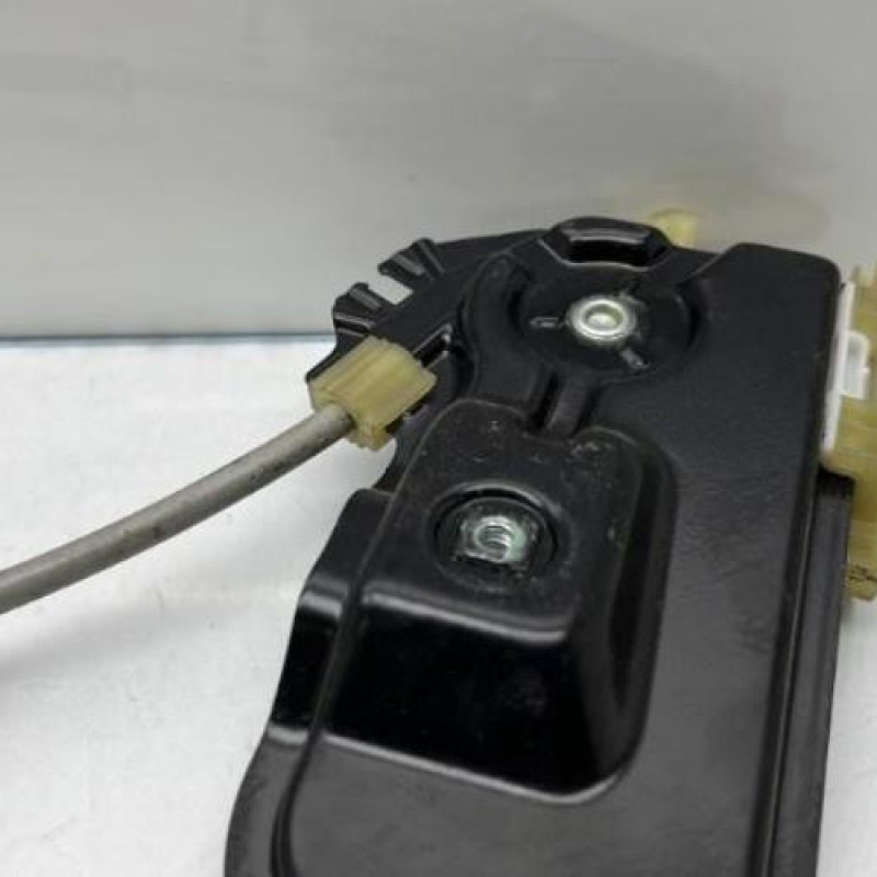 Leve vitre electrique avant droit OPEL ASTRA J Photo n°4