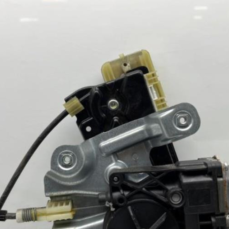 Leve vitre electrique avant gauche OPEL ASTRA J Photo n°4
