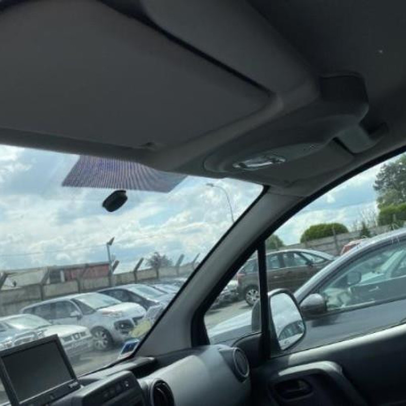 Amortisseur avant gauche CITROEN BERLINGO 2 Photo n°19
