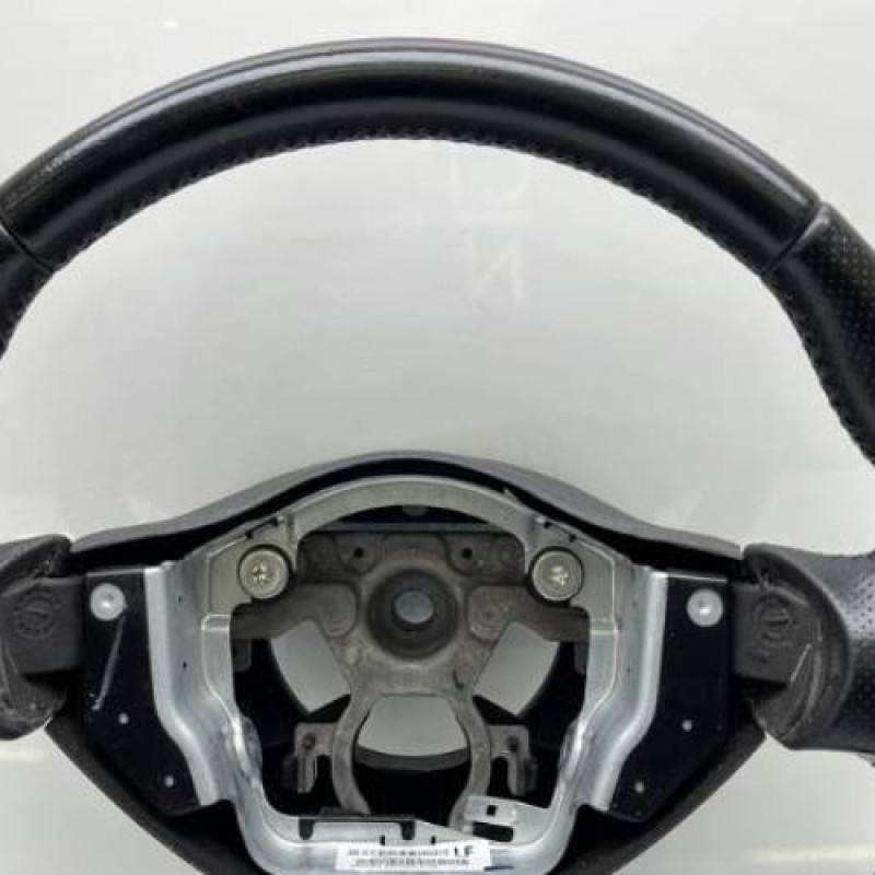 Volant NISSAN JUKE 1 Photo n°2