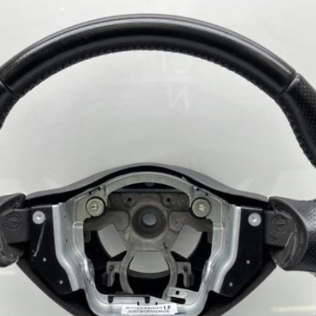 Volant NISSAN JUKE 1