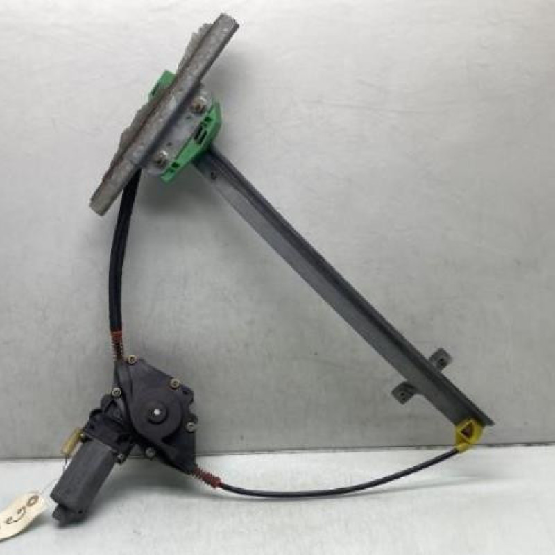 Leve vitre electrique avant gauche FORD KA 1 Photo n°1