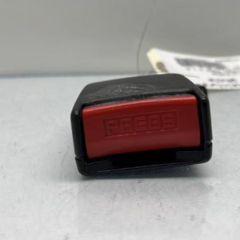 Attache ceinture arriere gauche CITROEN XSARA PICASSO Photo n°5