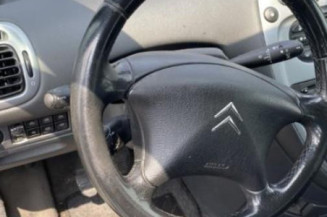 Attache ceinture arriere gauche CITROEN XSARA PICASSO