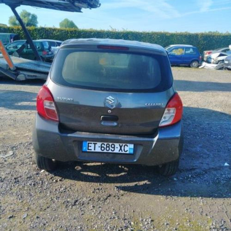 Air bag conducteur SUZUKI CELERIO Photo n°9