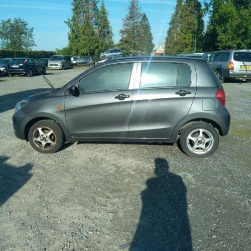 Air bag conducteur SUZUKI CELERIO Photo n°10