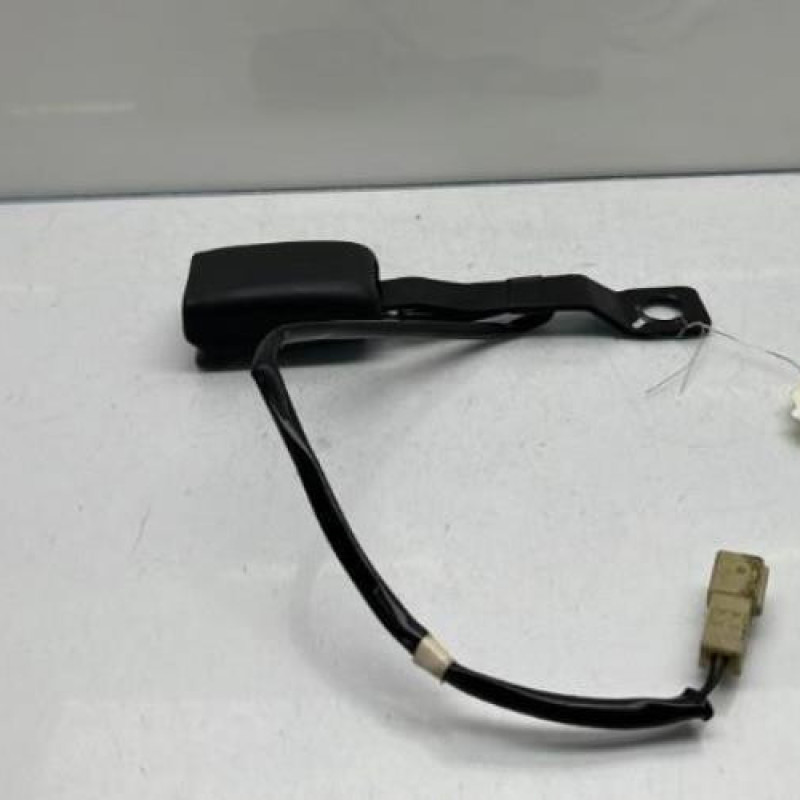 Attache ceinture avant droit SUZUKI CELERIO Photo n°1