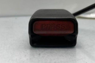 Attache ceinture avant droit SUZUKI CELERIO