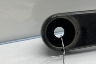 Bras essuie glace avant gauche NISSAN JUKE 1