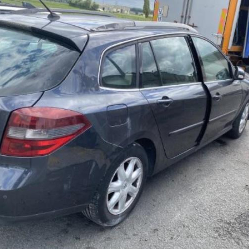 Bras essuie glace arriere RENAULT LAGUNA 3 Photo n°8