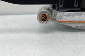 Pretensionneur de ceinture avant droit HONDA CIVIC 8