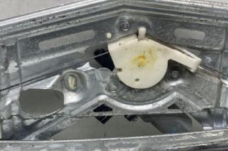 Leve vitre electrique avant gauche HONDA CIVIC 8