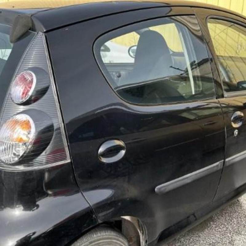 Bouton de coffre CITROEN C1 1 Photo n°14