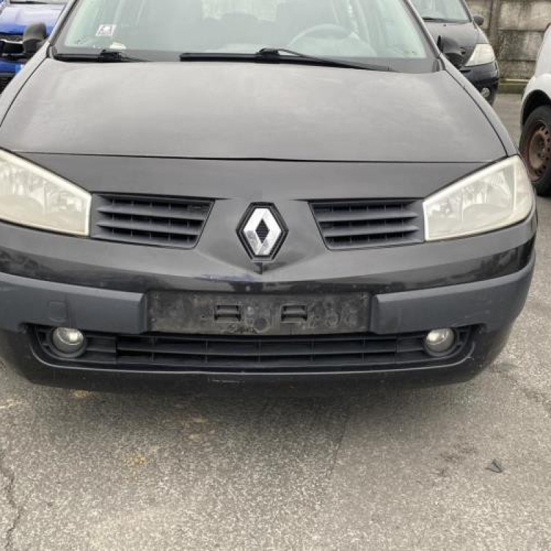 Calandre RENAULT MEGANE 2 Photo n°8