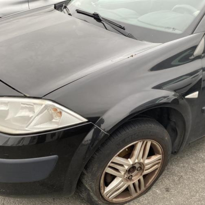 Calandre RENAULT MEGANE 2 Photo n°9