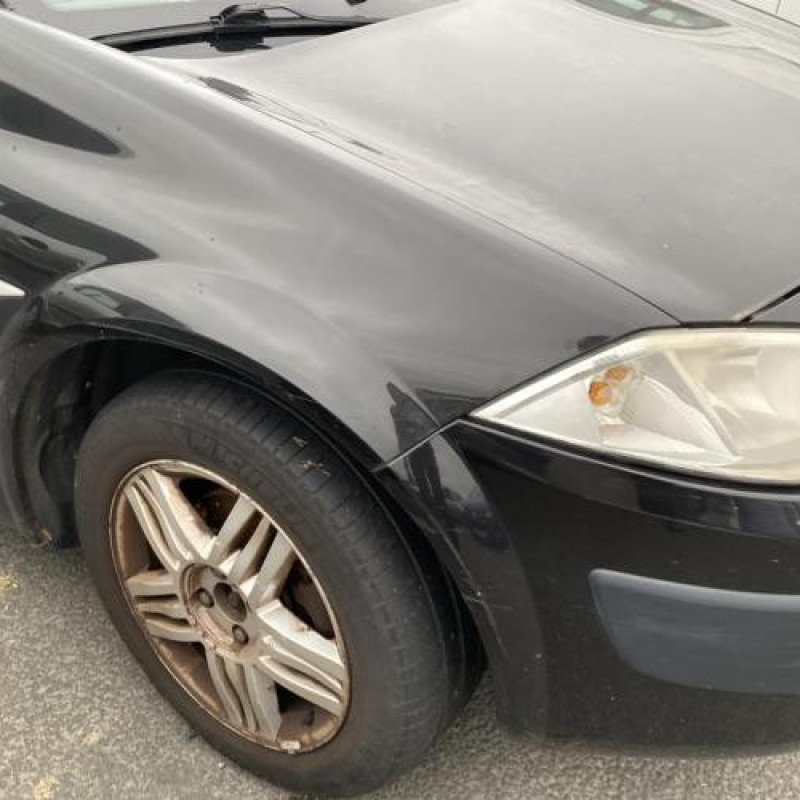 Calandre RENAULT MEGANE 2 Photo n°17