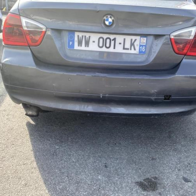 Vitre avant gauche BMW SERIE 3 E90 Photo n°16