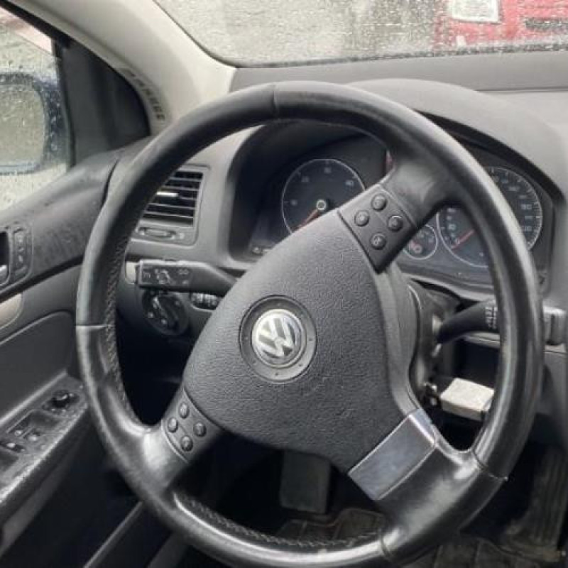 Feu arriere principal droit (feux) VOLKSWAGEN GOLF 5 Photo n°19
