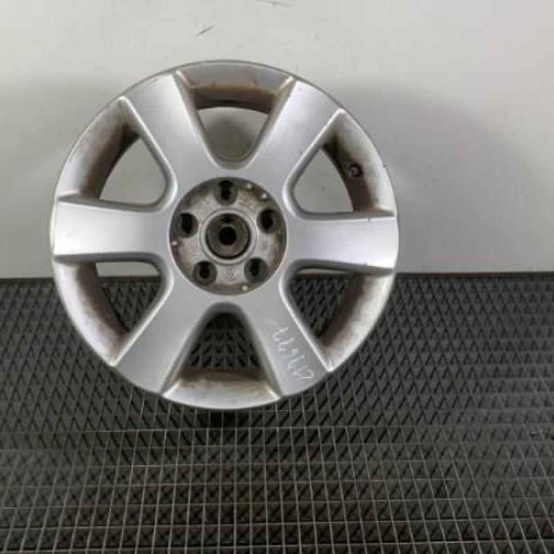 Jante VOLKSWAGEN GOLF 5 Photo n°1