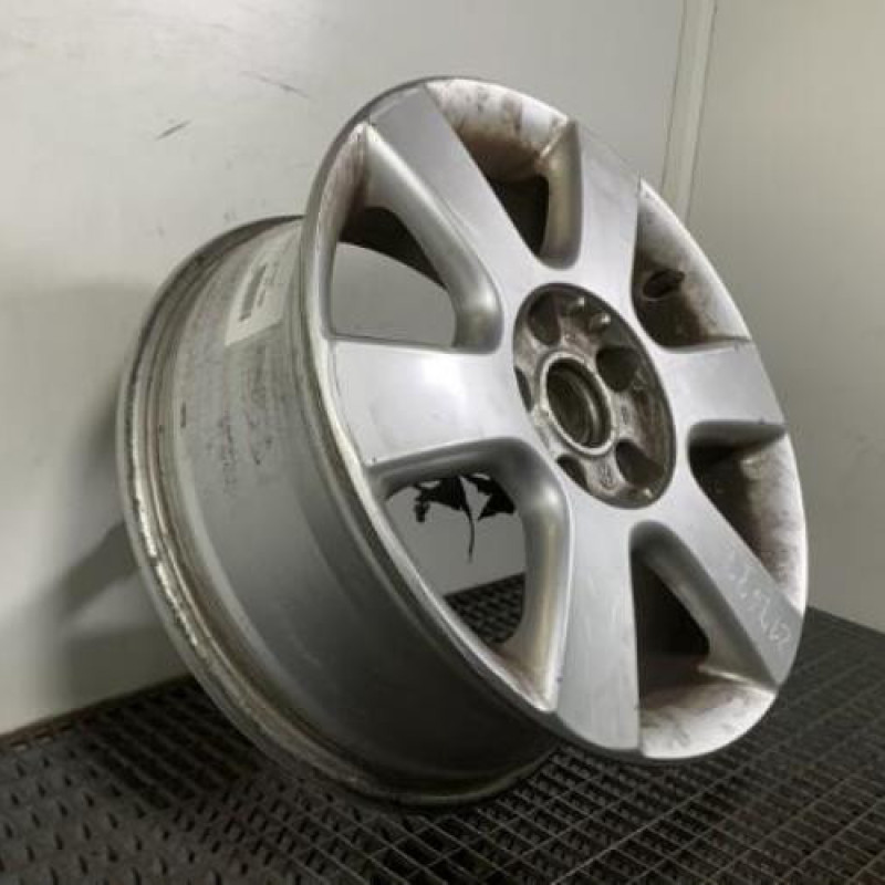 Jante VOLKSWAGEN GOLF 5 Photo n°3
