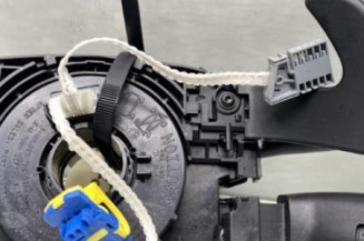 Com (Bloc Contacteur Tournant+Commodo Essuie Glace+Commodo Phare) CITROEN C3 1