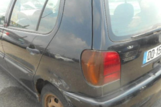 Optique avant secondaire droit (feux)(clignotant) VOLKSWAGEN POLO 3
