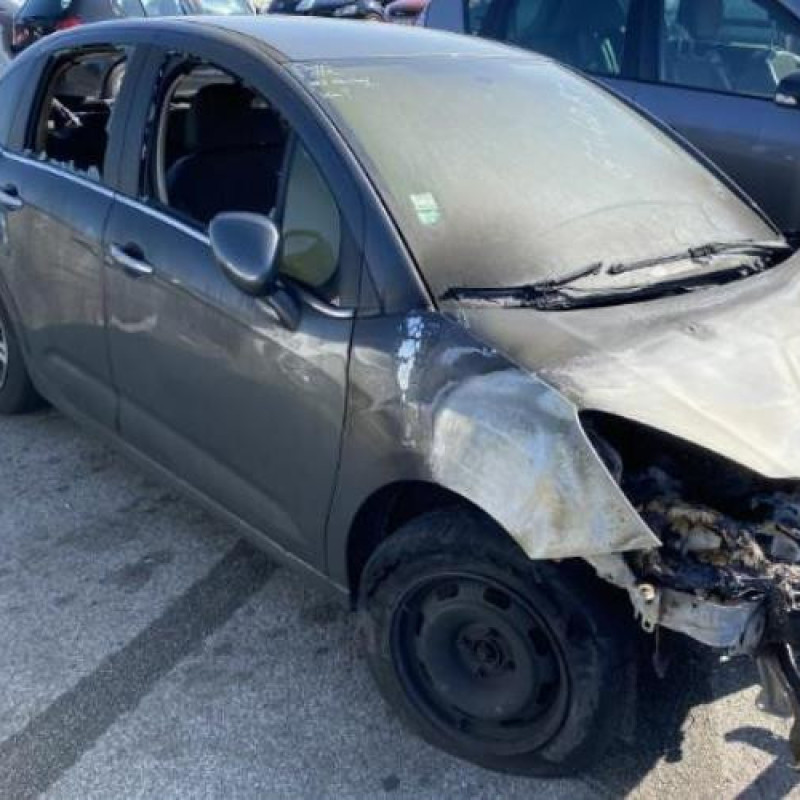 Feu arriere secondaire gauche (feux) CITROEN C3 2 Photo n°5