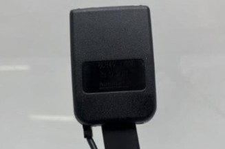 Attache ceinture avant droit NISSAN QASHQAI 1