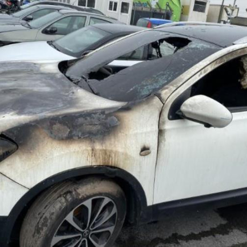 Attache ceinture avant droit NISSAN QASHQAI 1 Photo n°18