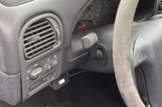 Retroviseur gauche VOLVO V 40 1