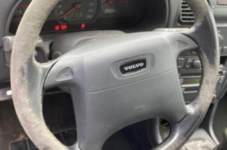 Retroviseur gauche VOLVO V 40 1