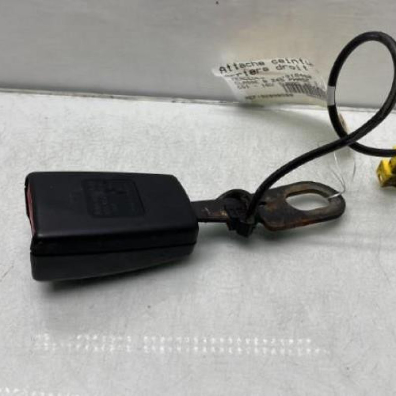Attache ceinture arriere droit MERCEDES CLASSE B 245 Photo n°4
