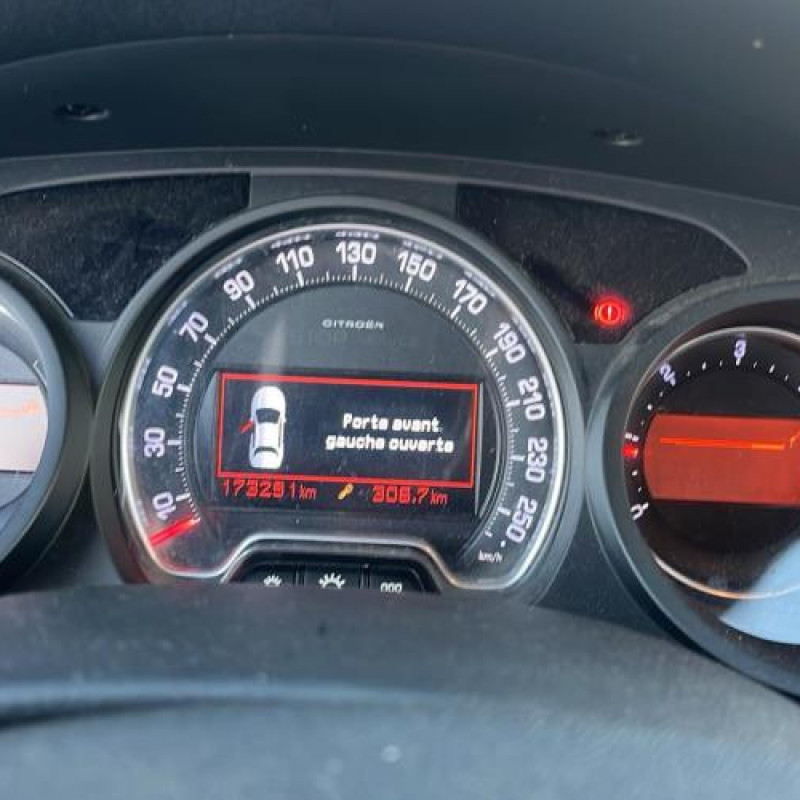 Pretensionneur de ceinture avant droit CITROEN C5 2 Photo n°13
