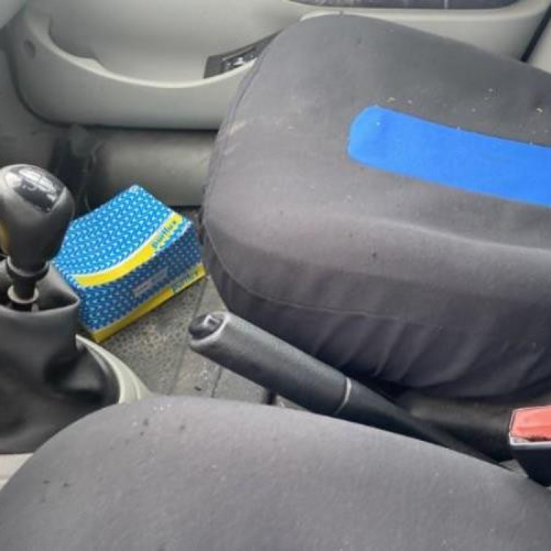 Poignee interieur avant gauche RENAULT KANGOO 1 Photo n°19