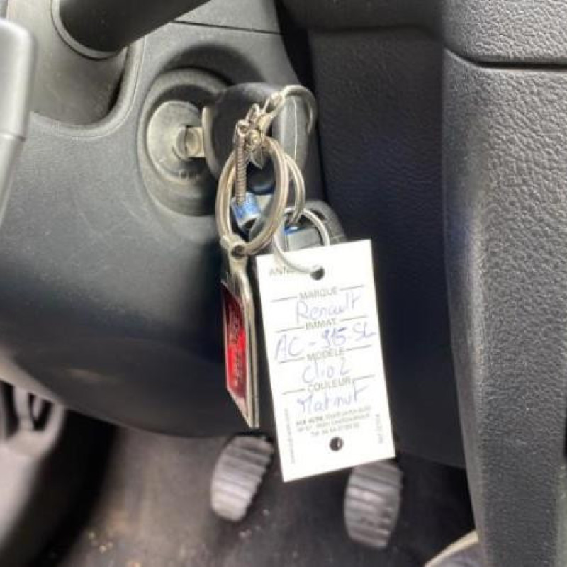 Interrupteur de leve vitre avant gauche RENAULT CLIO 2 CAMPUS Photo n°18